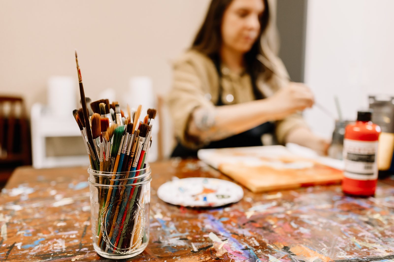 The Art of Healing: Embracing Art Therapy at MK Counseling